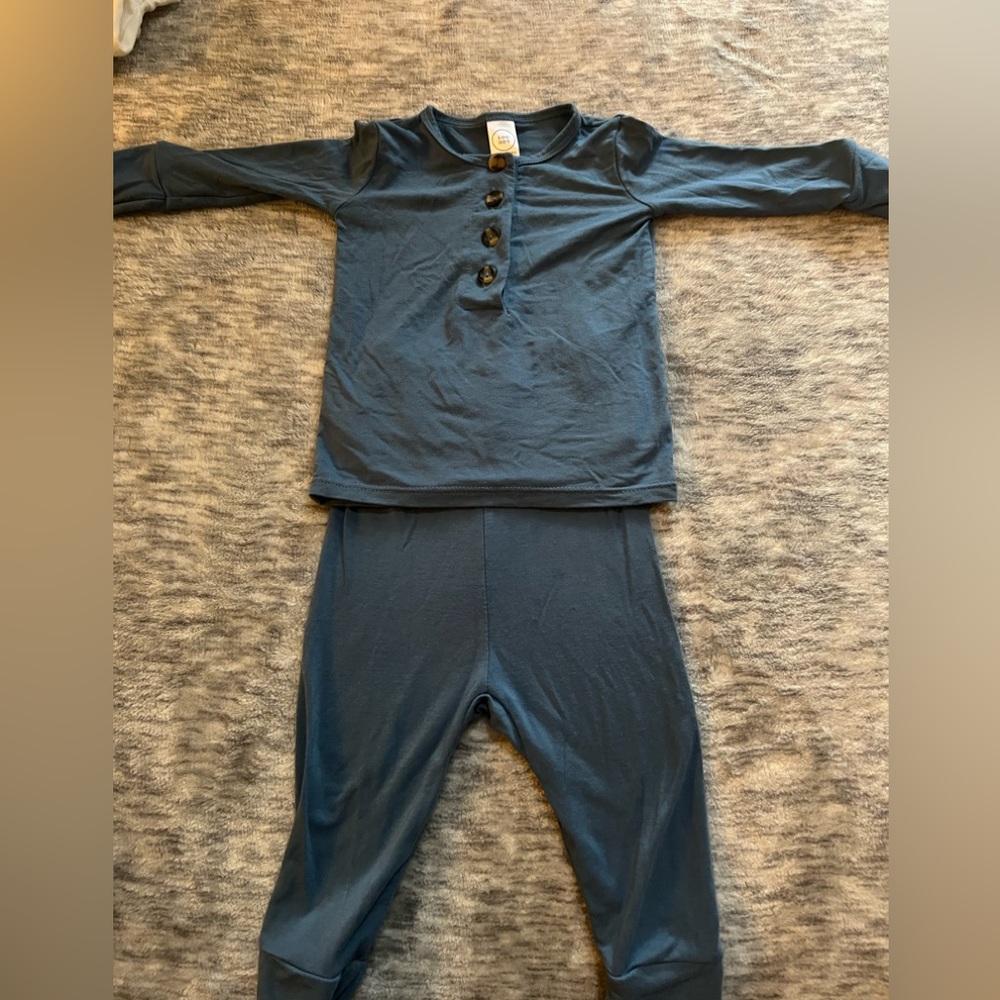 Lou Lou baby set